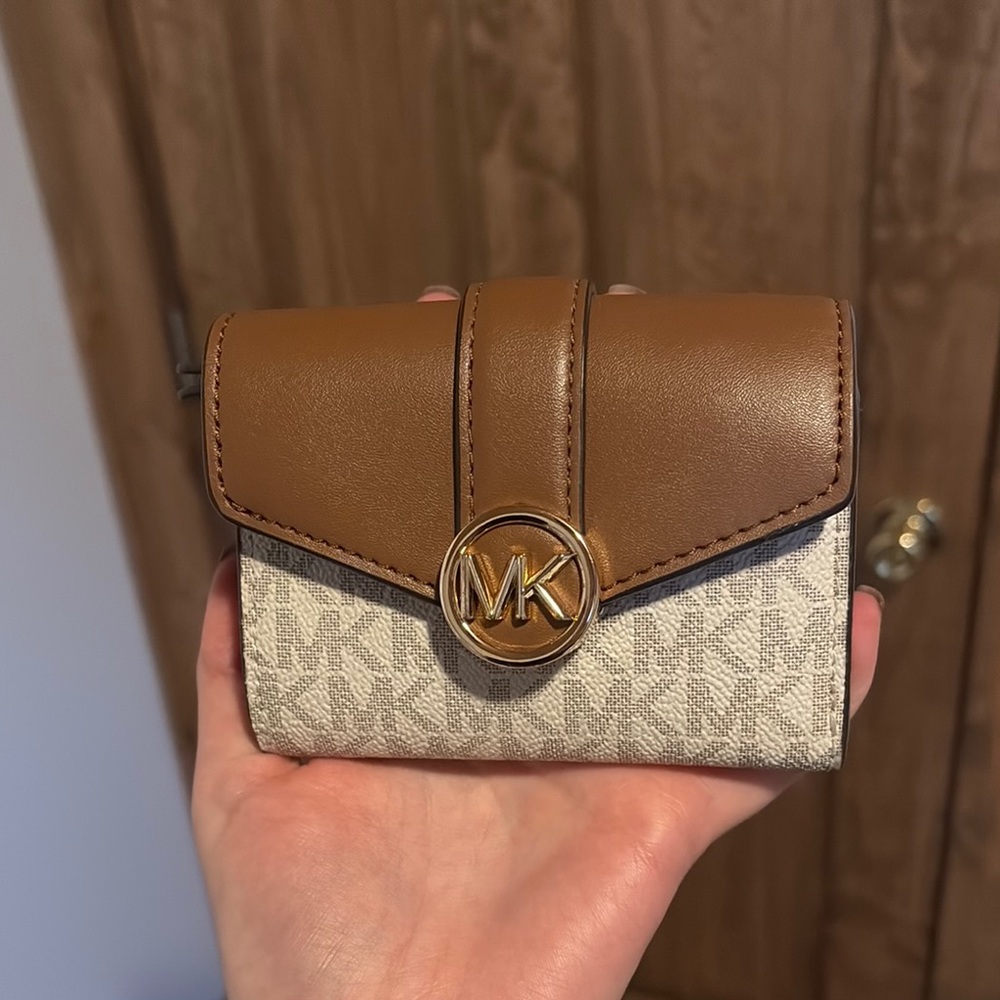 Michael Kors Tan and Cream Women's Wallet